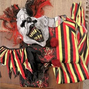 Spirit Halloween Kids Glow in the Dark Clown Costume Size Medium